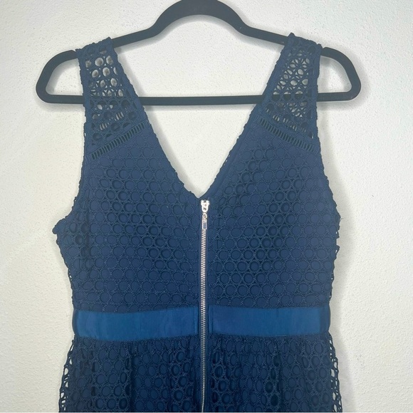 Abercrombie & Fitch Netted Overlay Midi Dress in Navy Blue, size MP NWT - Picture 5 of 5